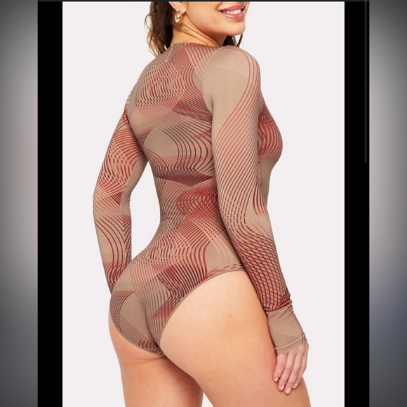 Fabletics YITTY Nearly Naked Shaping Bodysuit - Picture 2 of 6